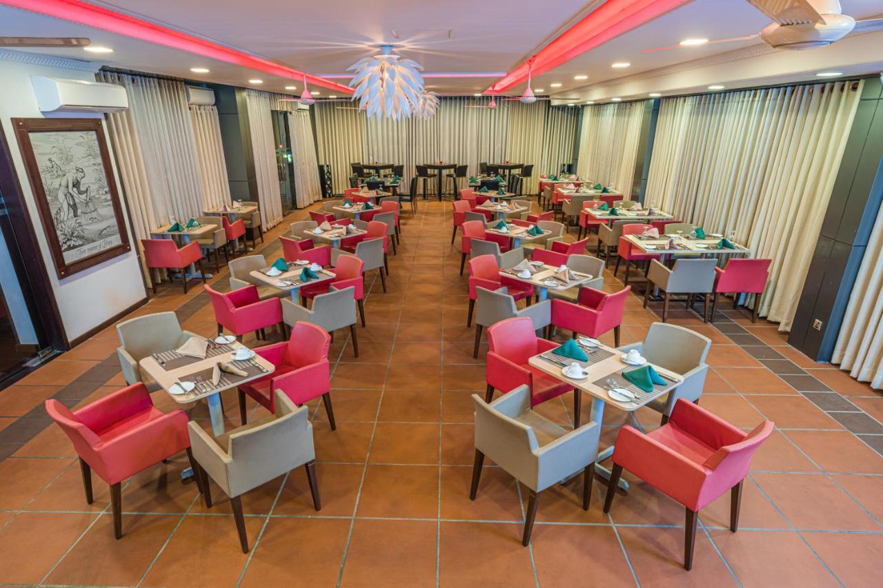 Hotel Earl'S Red Colombo Exterior foto